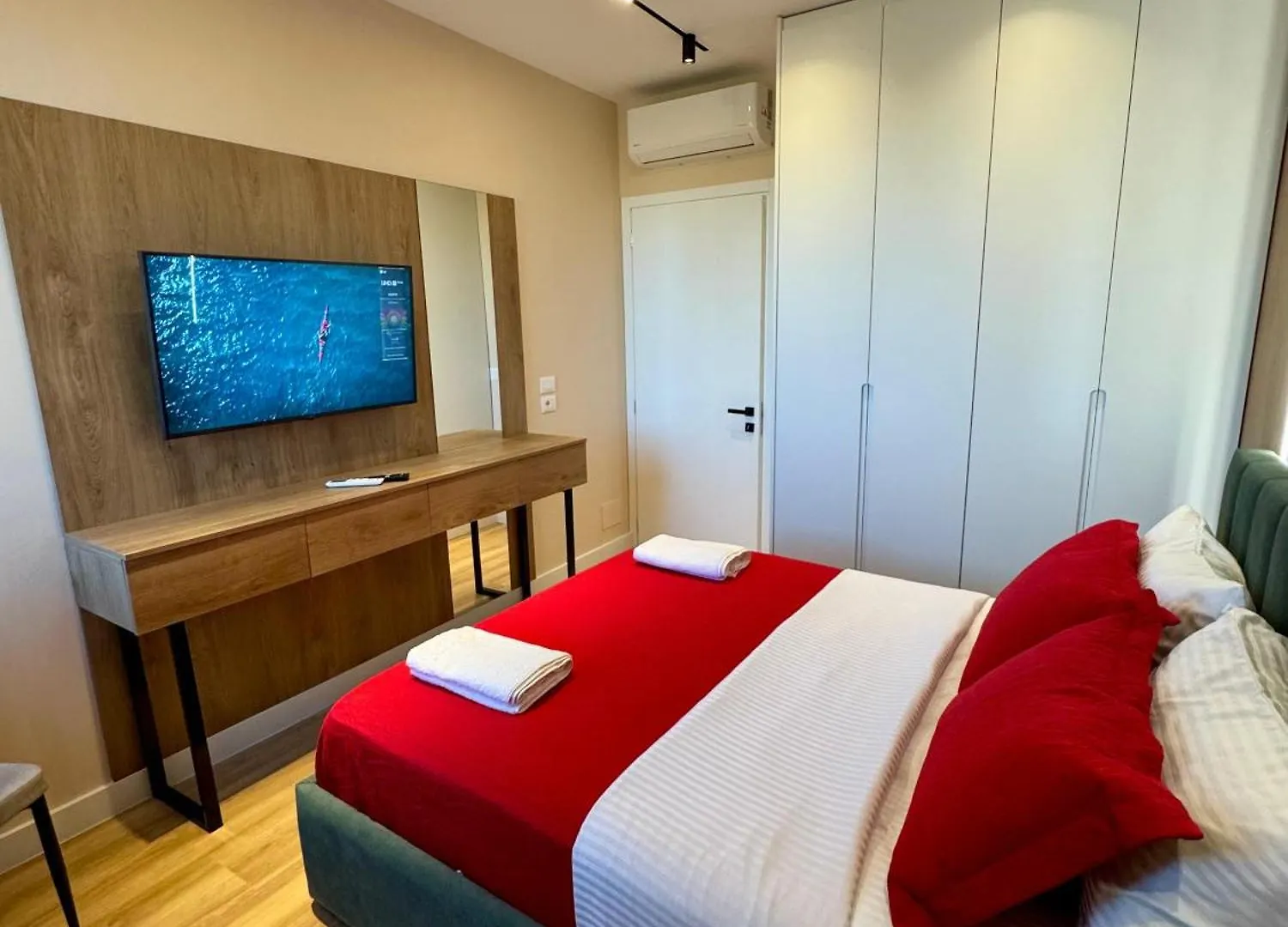 Pearl Pool Luxury Villa Golem