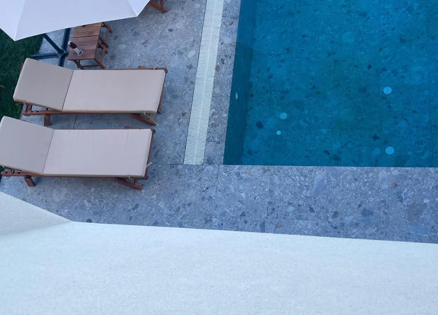 Pearl Pool Luxury Villa Golem  0*, Golem (Tirana) Albania